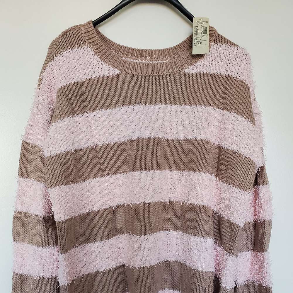 New | American Eagle Sweater - Size: M